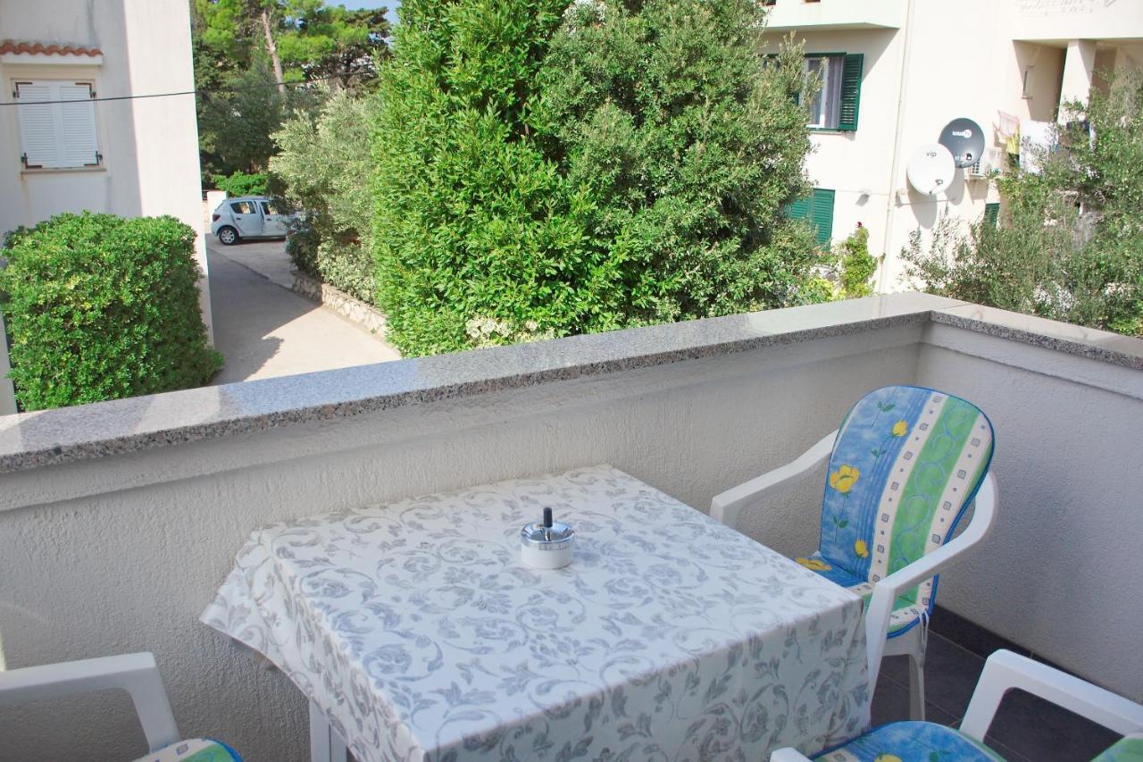 Apartament In Center Novalja Zewnętrze zdjęcie