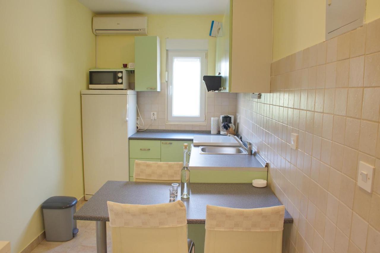 Apartament In Center Novalja Zewnętrze zdjęcie